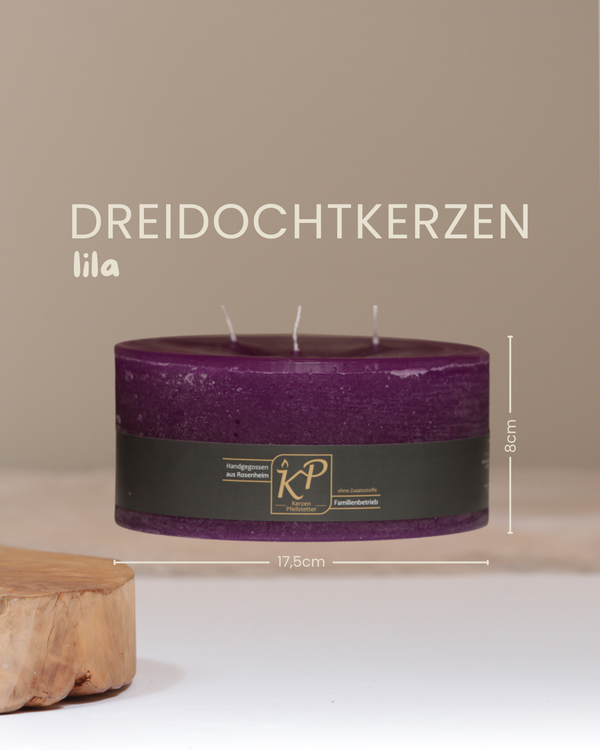Dreidochtkerze in lila mit Angaben zu Höhe und Durchmesser.