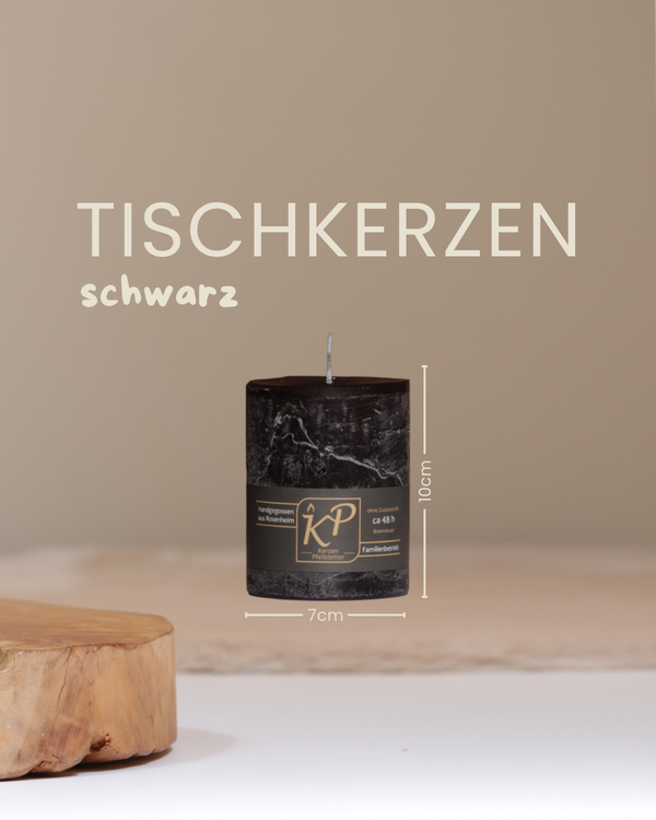 Tischkerze in schwarz mit Angaben zu Höhe und Durchmesser.